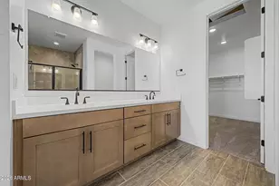 10269 S Cave Spring Trail, Apache Junction, AZ 85120 - Photo 17