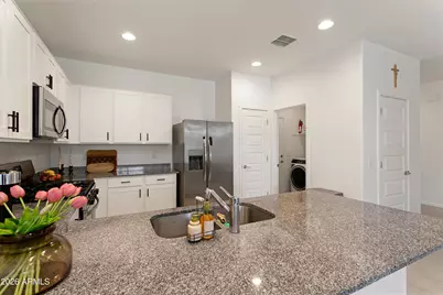 29111 N 31st Lane, Phoenix, AZ 85083 - Photo 11