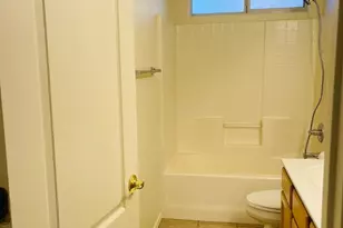 8201 W Quail Ave, Peoria, AZ 85382 - Photo 13