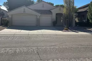 8201 W Quail Ave, Peoria, AZ 85382 - Photo 1
