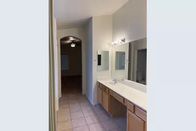 8201 W Quail Avenue, Peoria, AZ 85382 - Photo 17