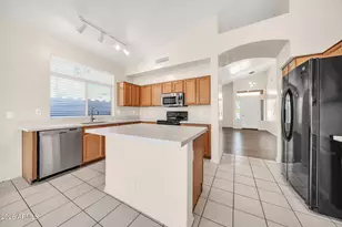 1250 E Captain Dreyfus Ave, Phoenix, AZ 85022 - Photo 5