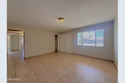 5902 W Highland Avenue, Phoenix, AZ 85033 - Photo 3