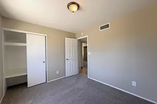 5902 W Highland Ave, Phoenix, AZ 85033 - Photo 13
