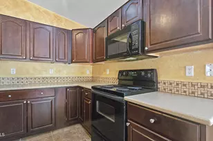 14082 W Rosewood Dr, Surprise, AZ 85379 - Photo 3