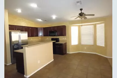 14082 W Rosewood Drive, Surprise, AZ 85379 - Photo 9