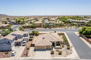 6668 S Garnet Way, Chandler, AZ 85249 - Photo 7