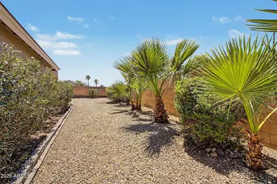 6668 S Garnet Way, Chandler, AZ 85249 - Photo 51