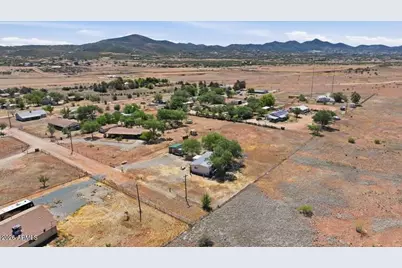192 N Outback Road, Dewey, AZ 86327 - Photo 23