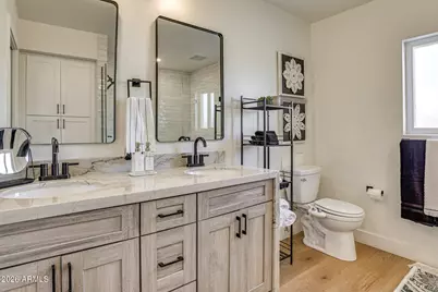 8542 E Sunnyside Drive, Scottsdale, AZ 85260 - Photo 11