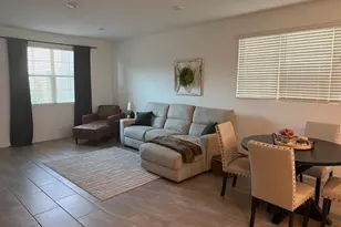 1123 E Newland Dr, Chandler, AZ 85286 - Photo 5