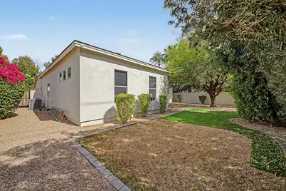3414 N 44th Place, Phoenix, AZ 85018 - Photo 43