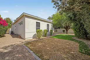 3414 N 44th Pl, Phoenix, AZ 85018 - Photo 43