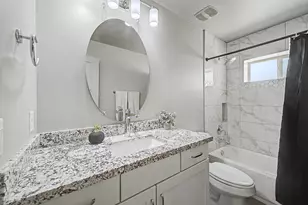 3414 N 44th Pl, Phoenix, AZ 85018 - Photo 31