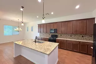 2557 E Orleans Dr, Gilbert, AZ 85298 - Photo 7