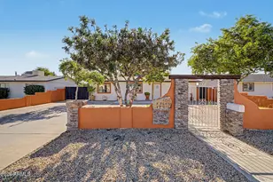 17432 N 20th St, Phoenix, AZ 85022 - Photo 1