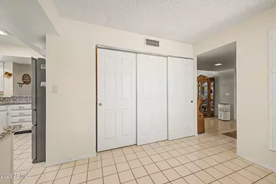 26417 S Truro Drive, Sun Lakes, AZ 85248 - Photo 9