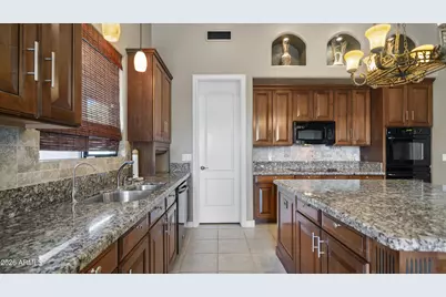 8920 E Quail Cove Lane, Gold Canyon, AZ 85118 - Photo 17