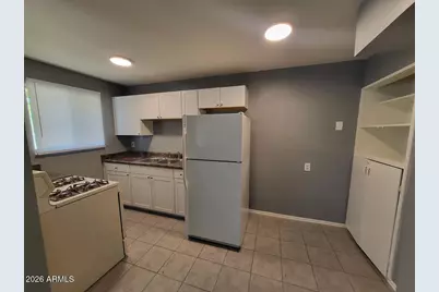 1445 S Kenneth Place #Apt H, Tempe, AZ 85281 - Photo 5