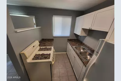 1445 S Kenneth Place #Apt H, Tempe, AZ 85281 - Photo 7