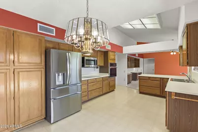19415 N 142nd Drive, Sun City West, AZ 85375 - Photo 9