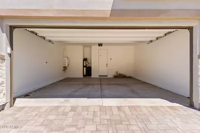 5844 E Covey Lane, Phoenix, AZ 85054 - Photo 33