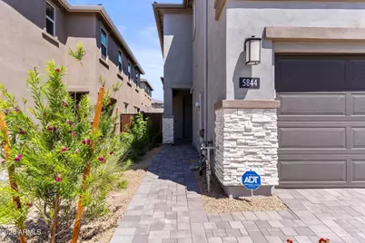 5844 E Covey Lane, Phoenix, AZ 85054 - Photo 3