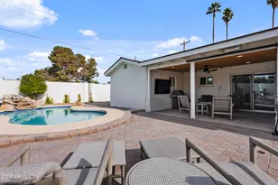 4244 N 35th Pl, Phoenix, AZ 85018 - Photo 33