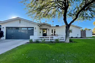 4244 N 35th Pl, Phoenix, AZ 85018 - Photo 39