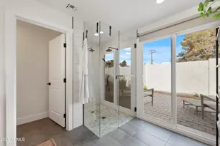 4244 N 35th Pl, Phoenix, AZ 85018 - Photo 19