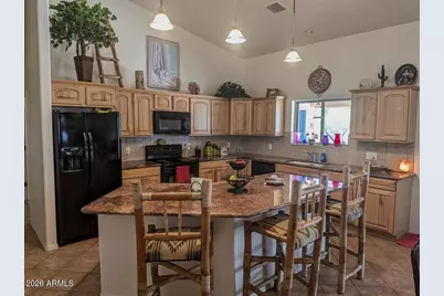 9090 S Tequila Sunrise Road, Hereford, AZ 85615 - Photo 11