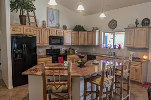 9090 S Tequila Sunrise Rd, Hereford, AZ 85615 - Photo 11