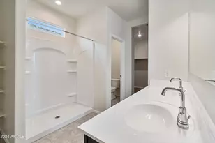 636 W Bunker Hl St, Florence, AZ 85132 - Photo 9