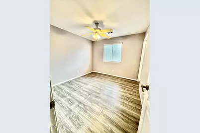 10502 W Edgemont Drive, Avondale, AZ 85392 - Photo 17