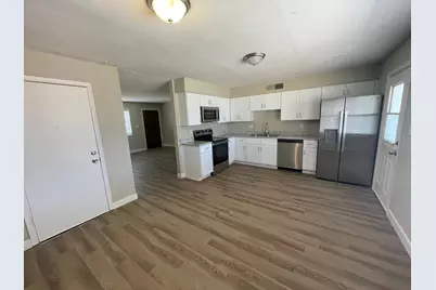 1205 W El Alba Way, Chandler, AZ 85224 - Photo 3