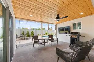 4244 N 35th Pl, Phoenix, AZ 85018 - Photo 33