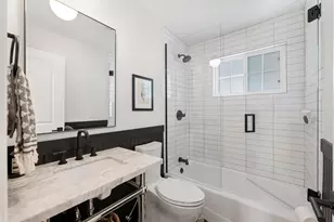 4244 N 35th Pl, Phoenix, AZ 85018 - Photo 31