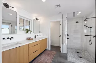 4244 N 35th Pl, Phoenix, AZ 85018 - Photo 19