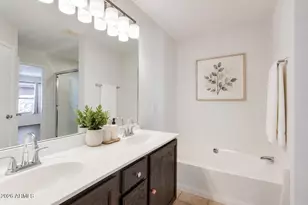 1740 E Francisco Dr, Phoenix, AZ 85042 - Photo 23