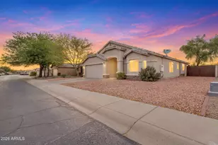 1740 E Francisco Dr, Phoenix, AZ 85042 - Photo 3