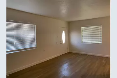 807 E Amelia Avenue, Phoenix, AZ 85014 - Photo 3