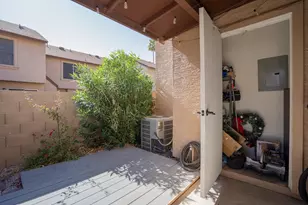 8111 W Wacker Rd, Peoria, AZ 85381 - Photo 31