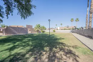8111 W Wacker Rd, Peoria, AZ 85381 - Photo 29