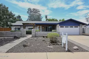 12218 N 50th Ave, Glendale, AZ 85304 - Photo 1
