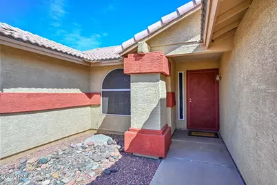 8758 W Bloomfield Road, Peoria, AZ 85381 - Photo 5