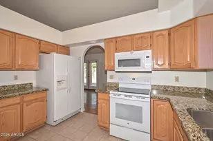 8758 W Bloomfield Rd, Peoria, AZ 85381 - Photo 13