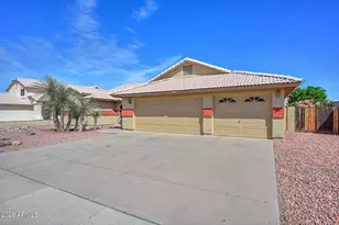 8758 W Bloomfield Rd, Peoria, AZ 85381 - Photo 3