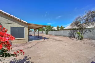 8758 W Bloomfield Rd, Peoria, AZ 85381 - Photo 41