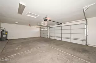 8758 W Bloomfield Rd, Peoria, AZ 85381 - Photo 33