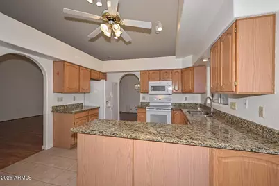 8758 W Bloomfield Road, Peoria, AZ 85381 - Photo 11